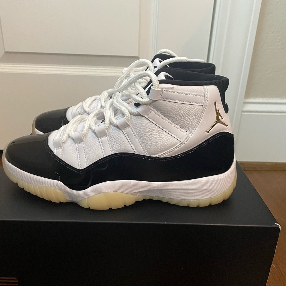Air Jordan Retro 11 Gratitude